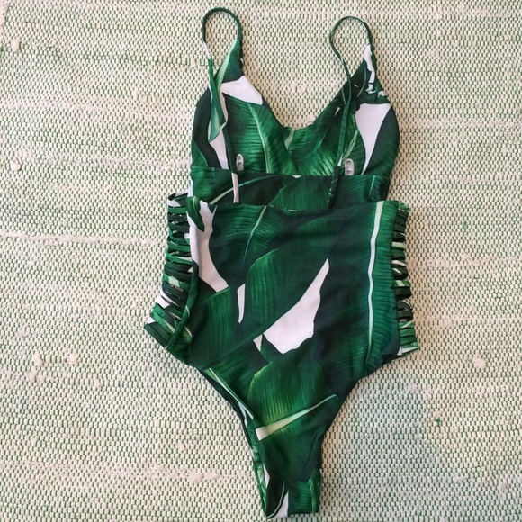 Palm Print One Piece - Picture 5 of 8